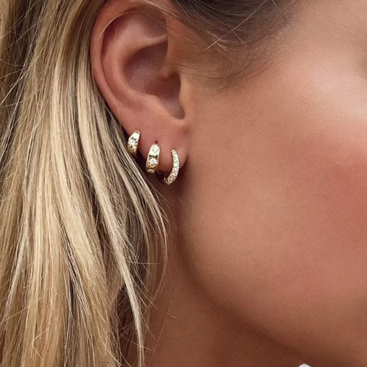 Amara Mini Hoops