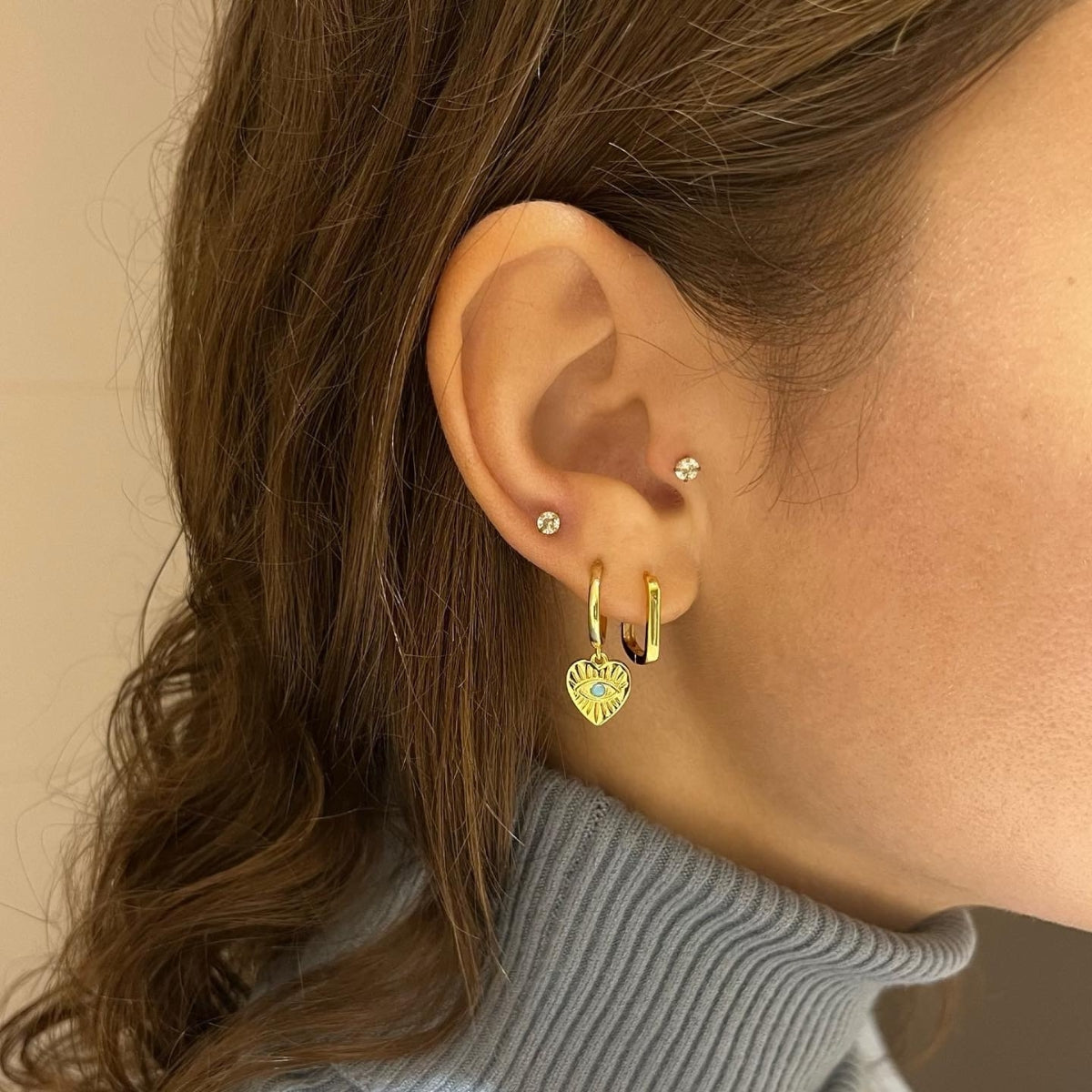 U-Shaped Hoops