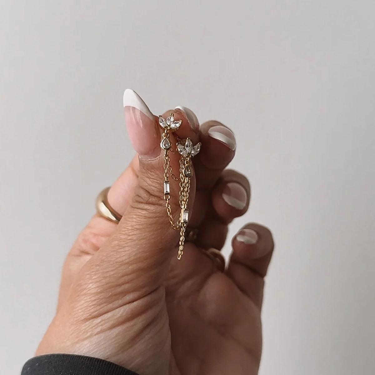 Lotus Chain Tassel